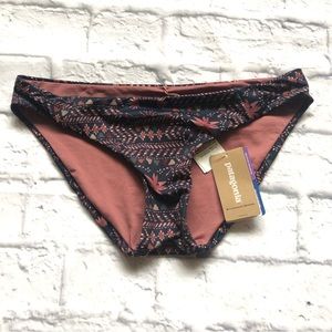 Patagonia Sunamee Swim Bottoms Size XS Women's Fireside Folk Navy Blue Pink